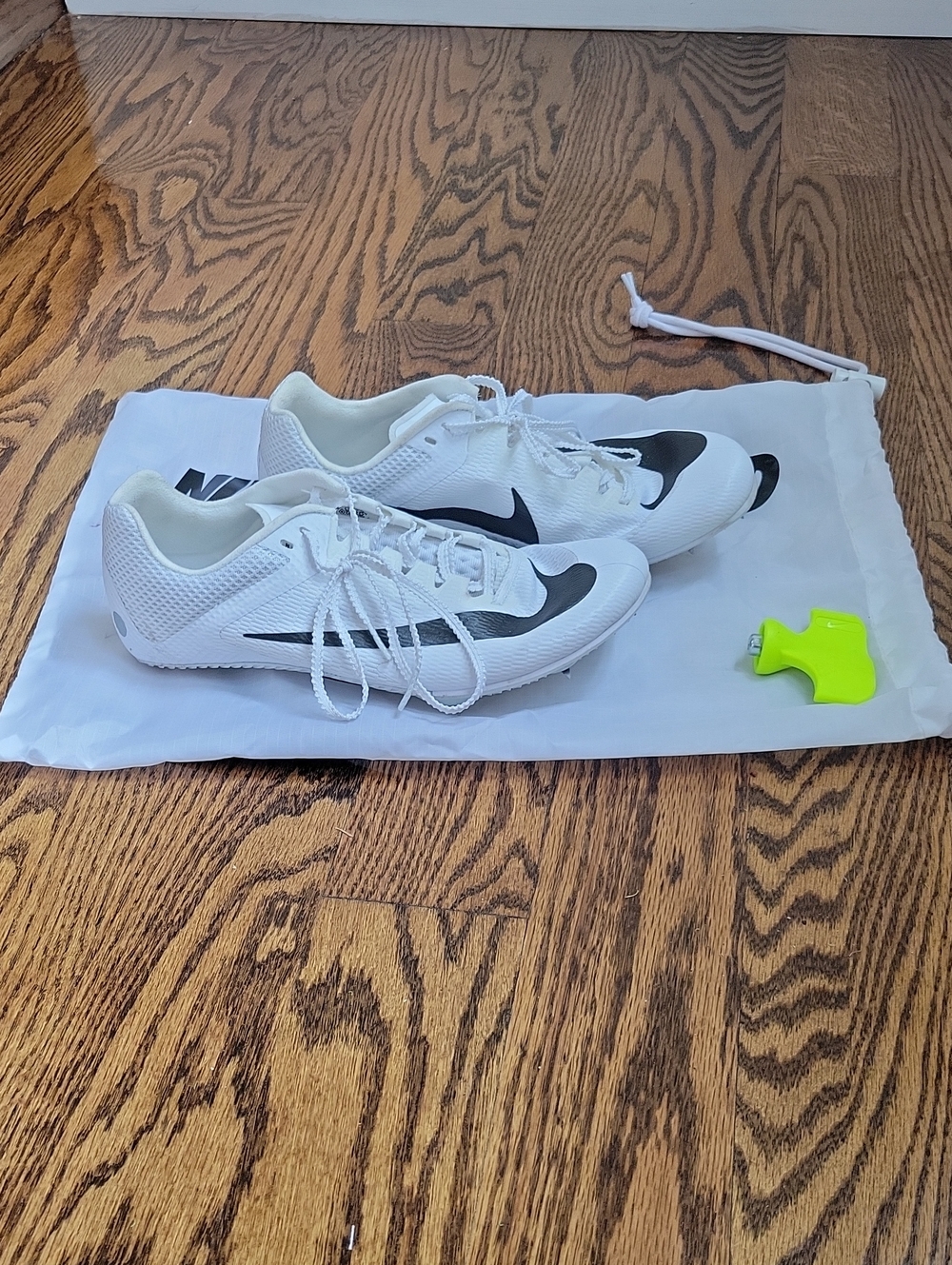 Nike Rival Sprint White And Black Track Spikes, Size 6.5
